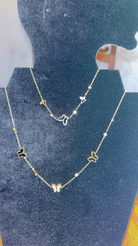 Clover necklace set